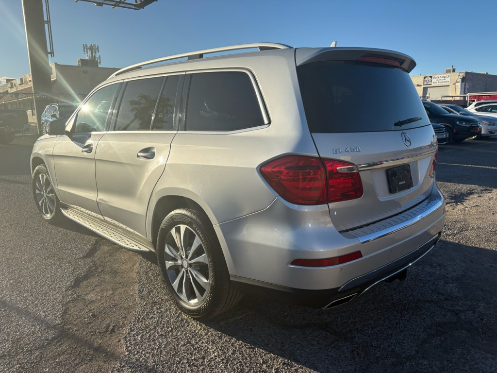 2016 Mercedes-Benz GL-Class Image 4