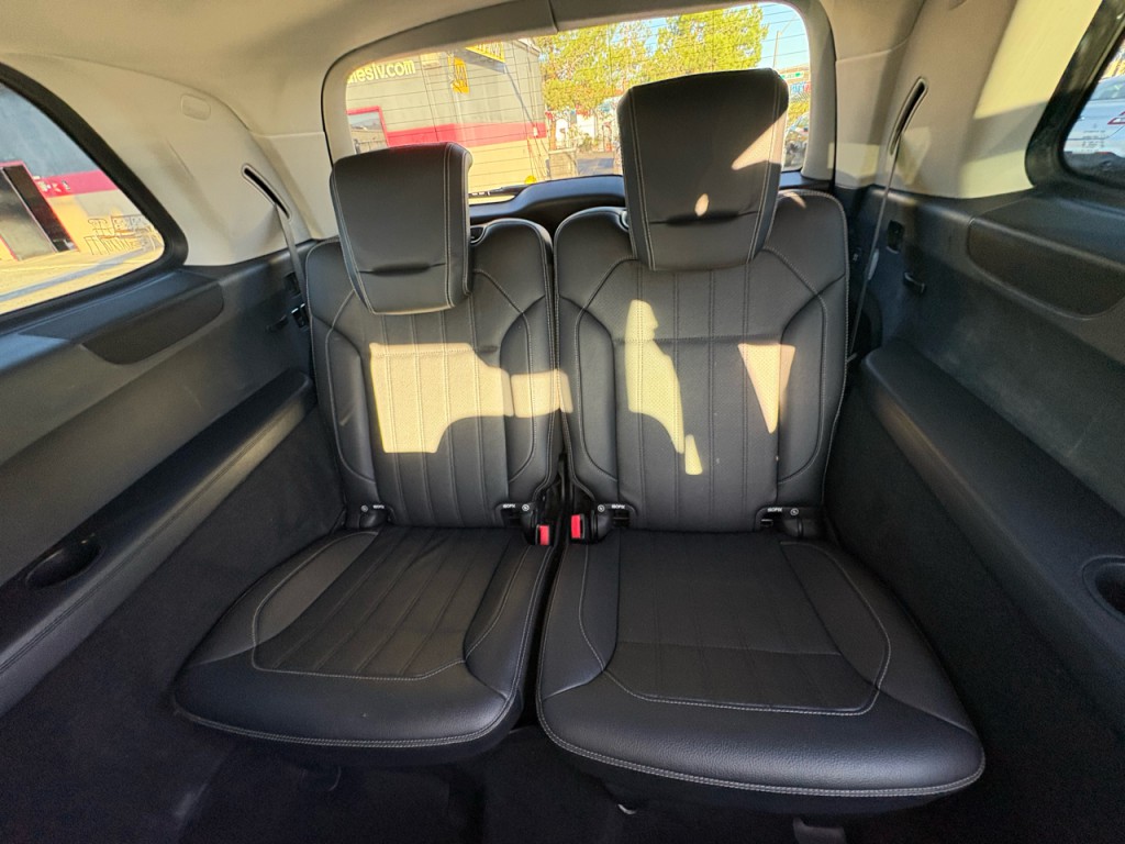 2016 Mercedes-Benz GL-Class Image 17