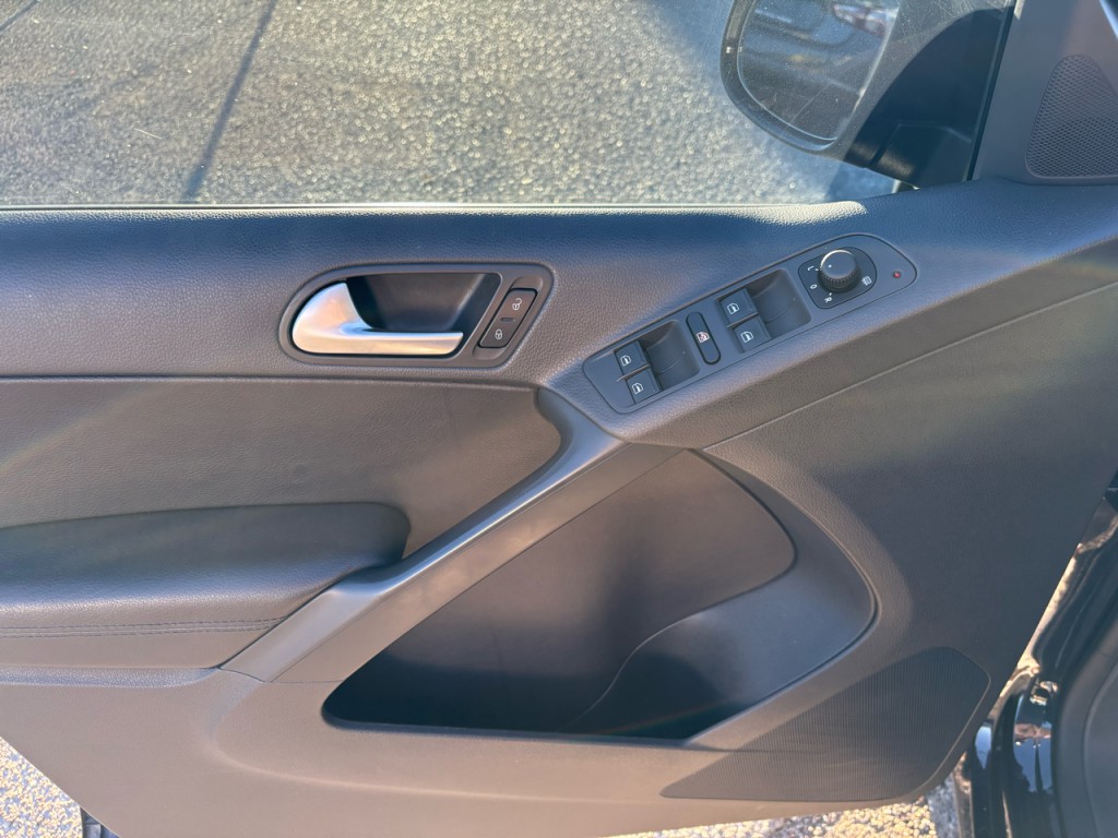 2016 Volkswagen Tiguan Image 10