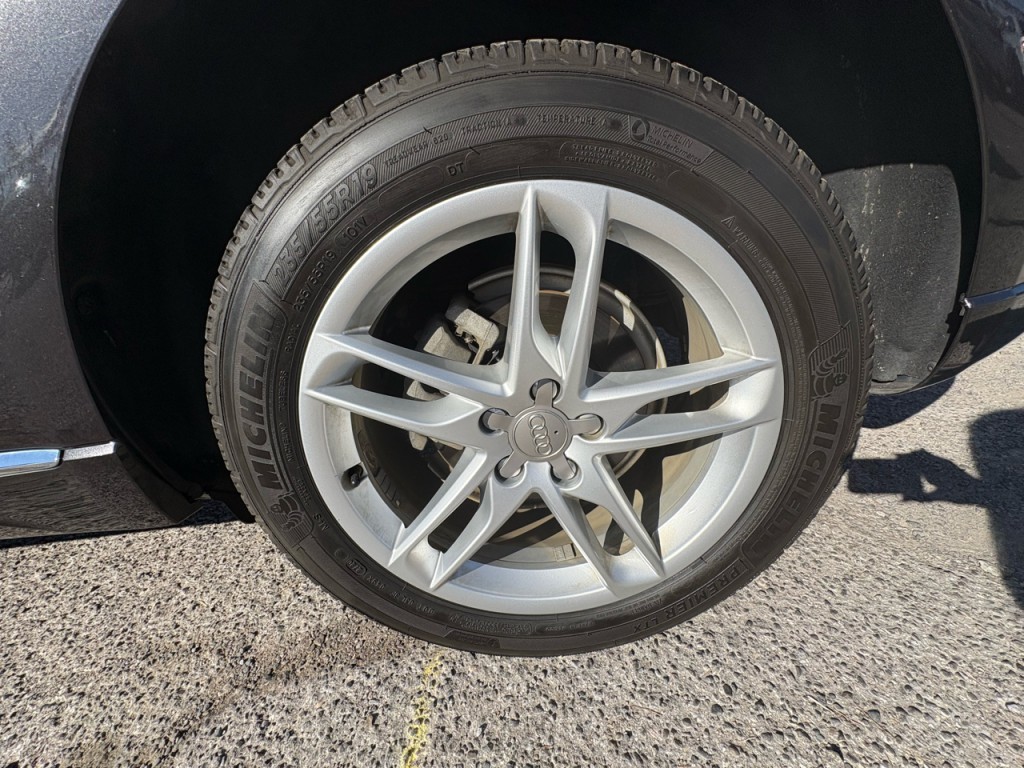 2014 Audi Q5 Image 36