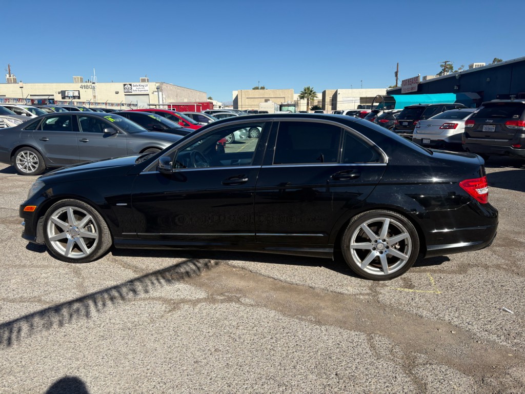 2012 Mercedes-Benz C-Class Image 2