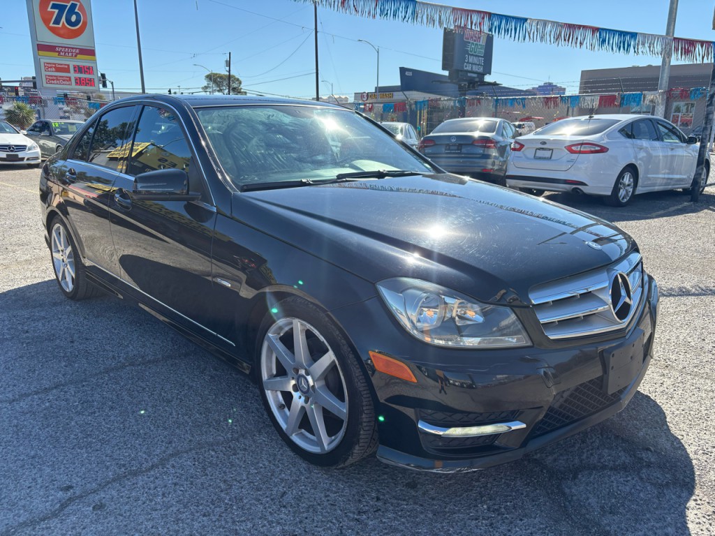 2012 Mercedes-Benz C-Class Image 8