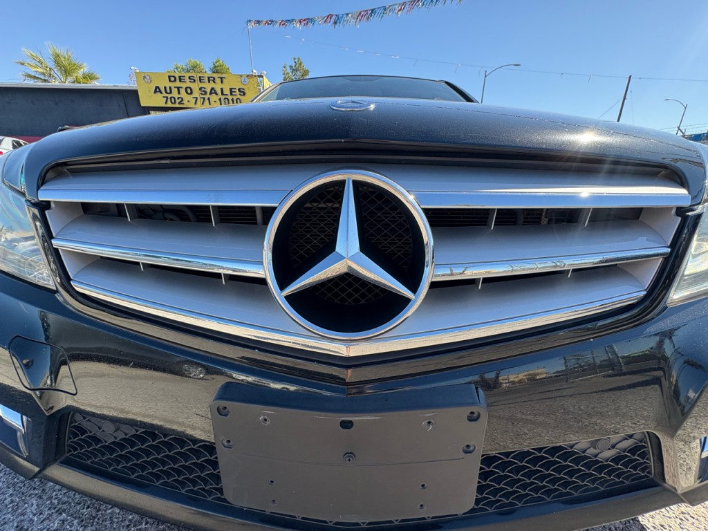 2012 Mercedes-Benz C-Class Image 39