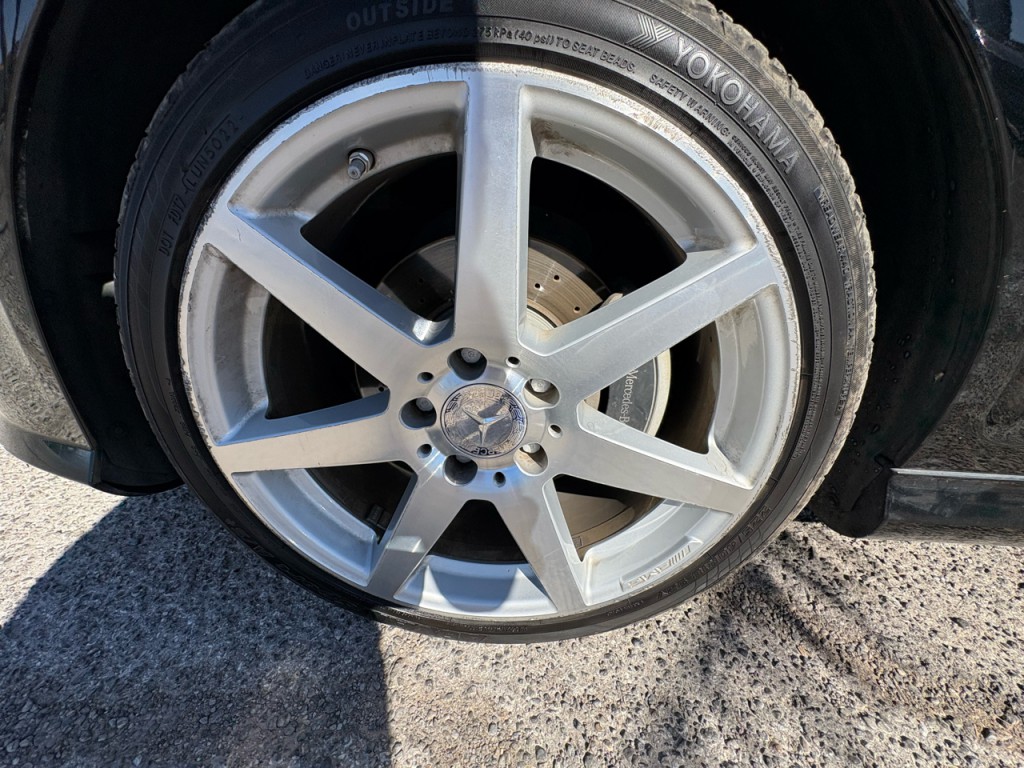 2012 Mercedes-Benz C-Class Image 40