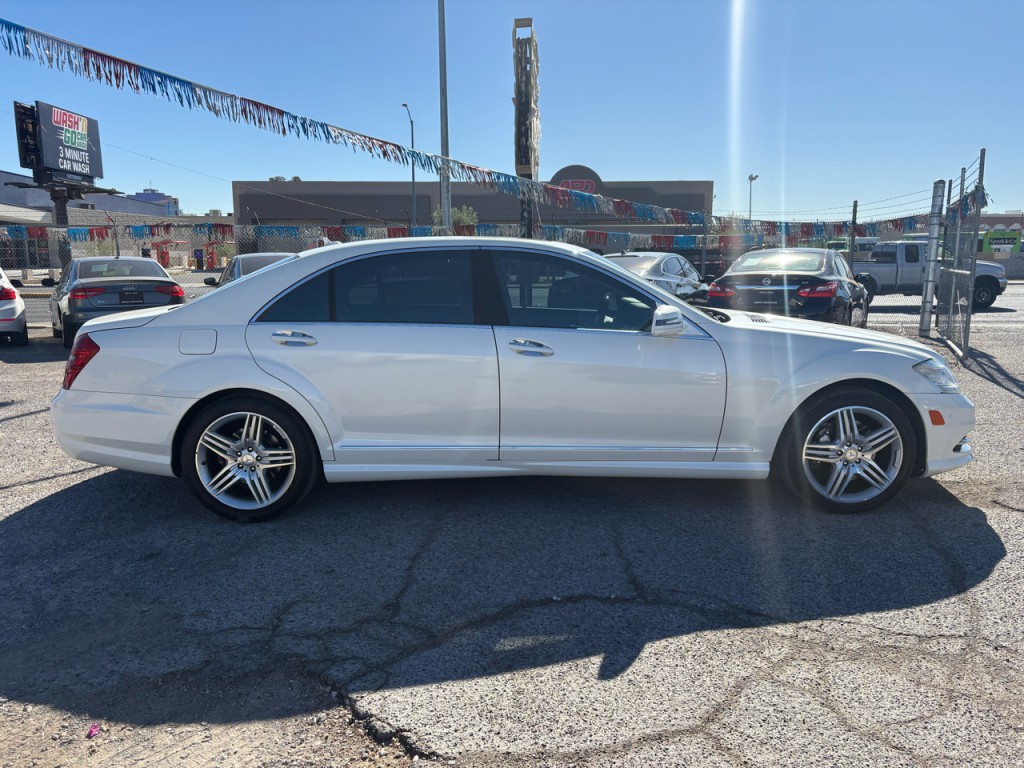 2013 Mercedes-Benz S-Class Image 7
