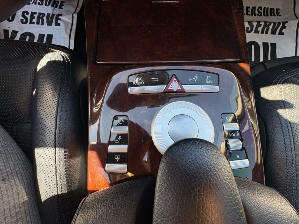 2013 Mercedes-Benz S-Class Image 21