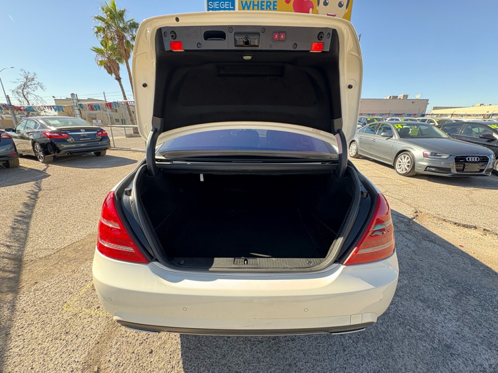 2013 Mercedes-Benz S-Class Image 29