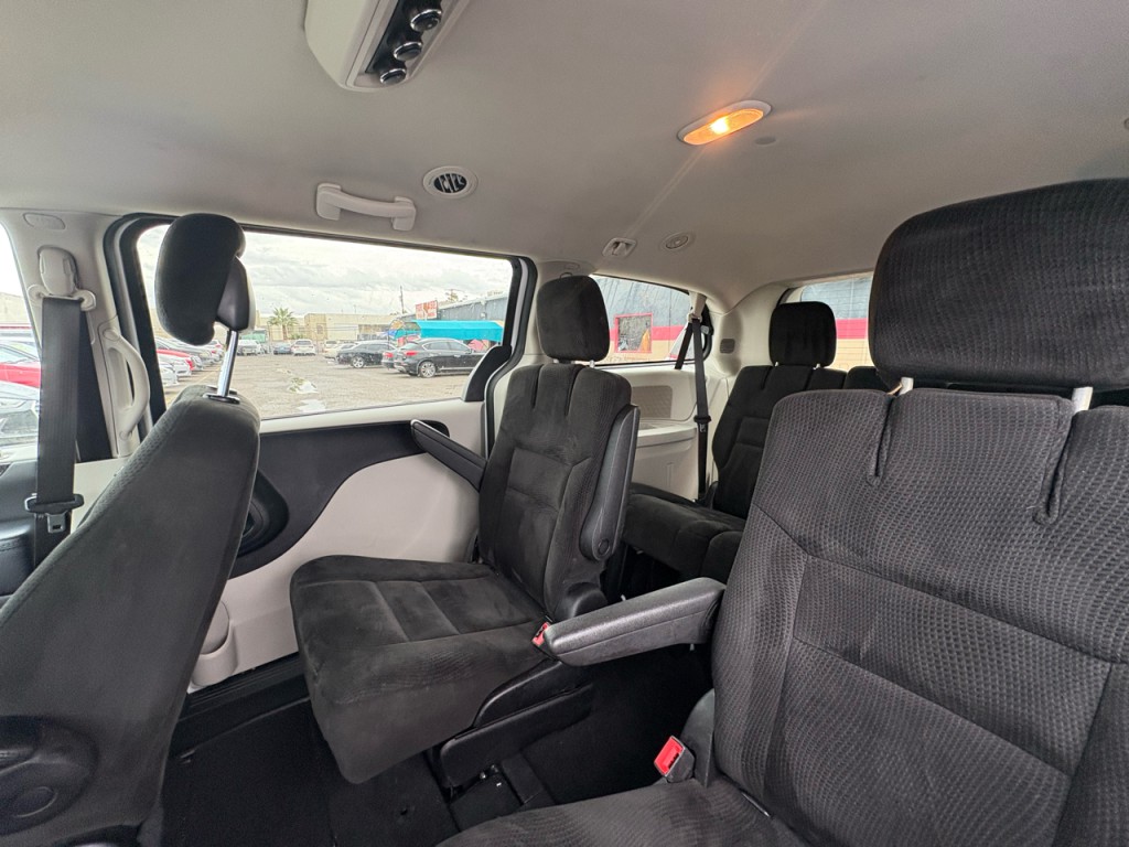 2016 Dodge Grand Caravan Image 20