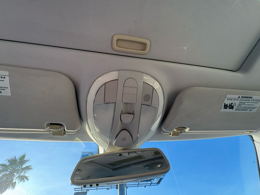 2009 Mercedes-Benz E-Class Image 14