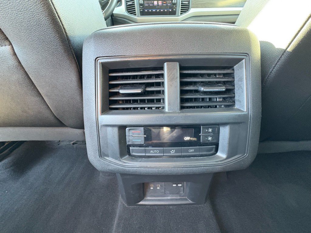 2021 Volkswagen Atlas Image 21