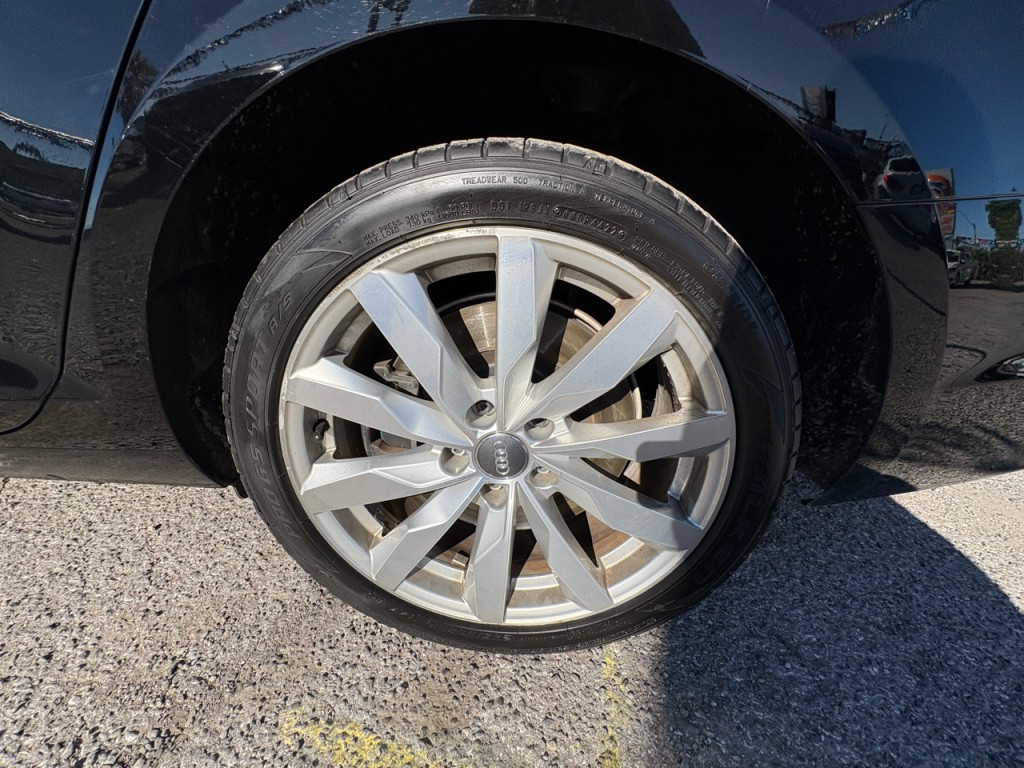 2017 Audi A4 Image 29