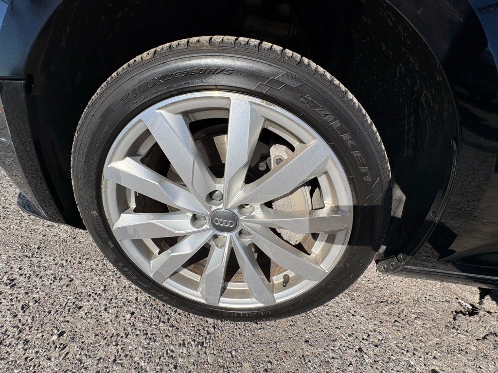 2017 Audi A4 Image 30