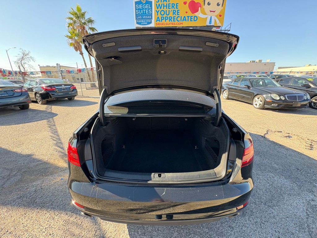 2017 Audi A4 Image 26