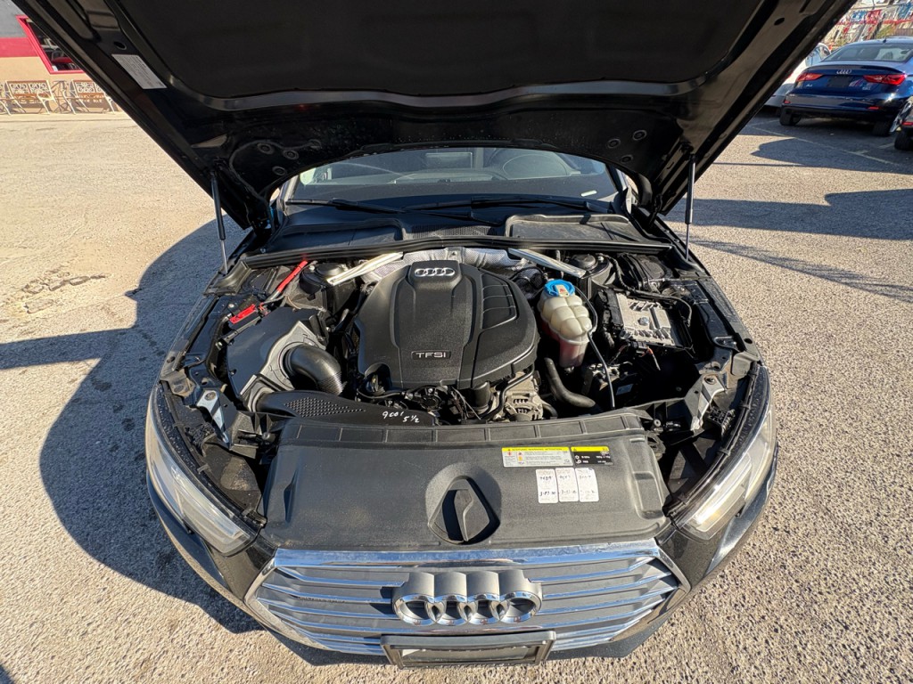 2017 Audi A4 Image 29