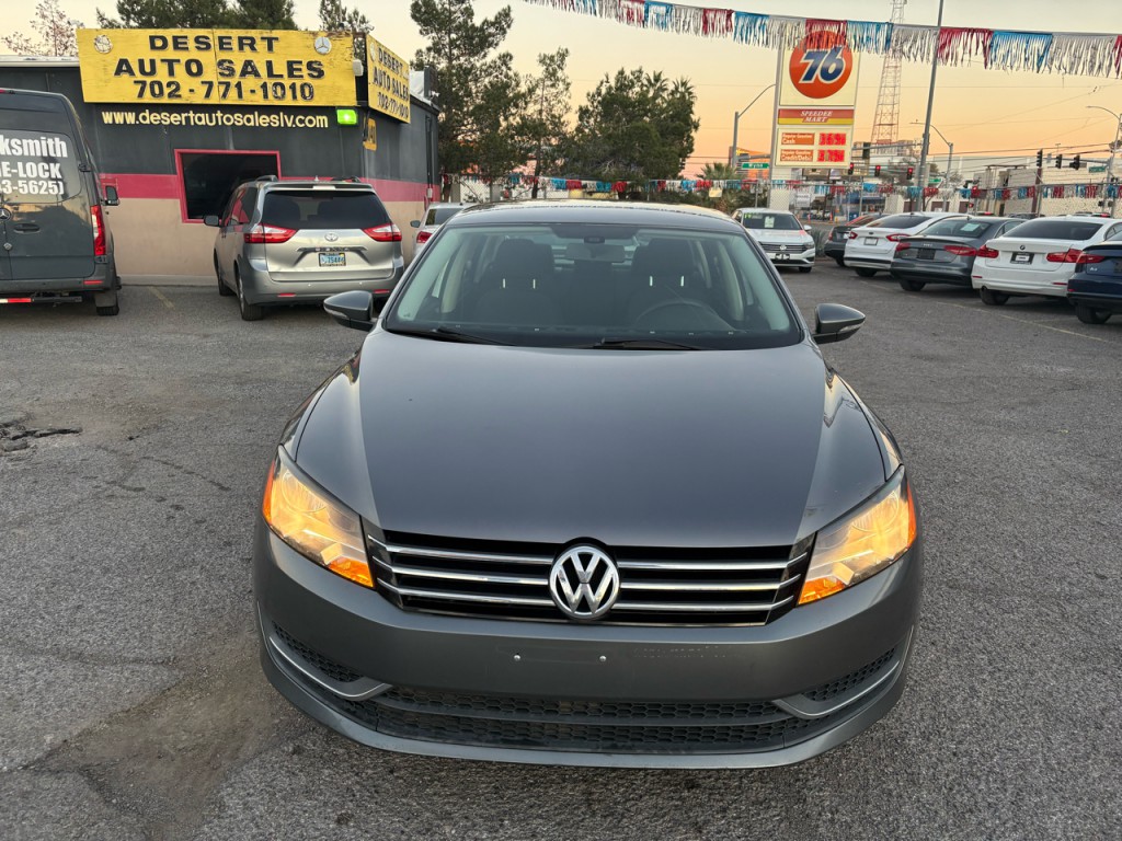 2012 Volkswagen Passat Image 8