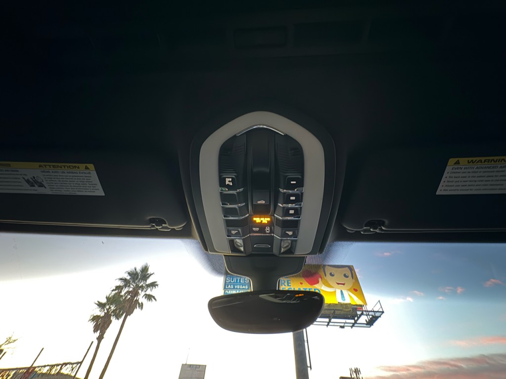 2013 Porsche Cayenne Image 32