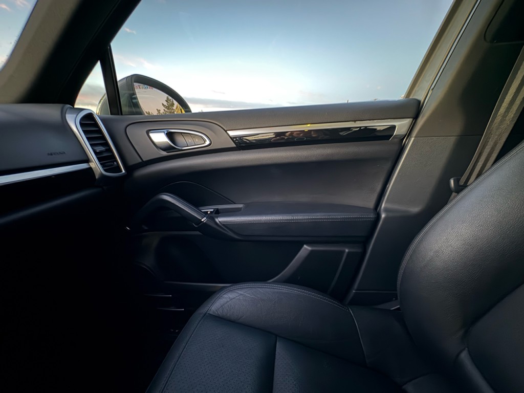 2013 Porsche Cayenne Image 34