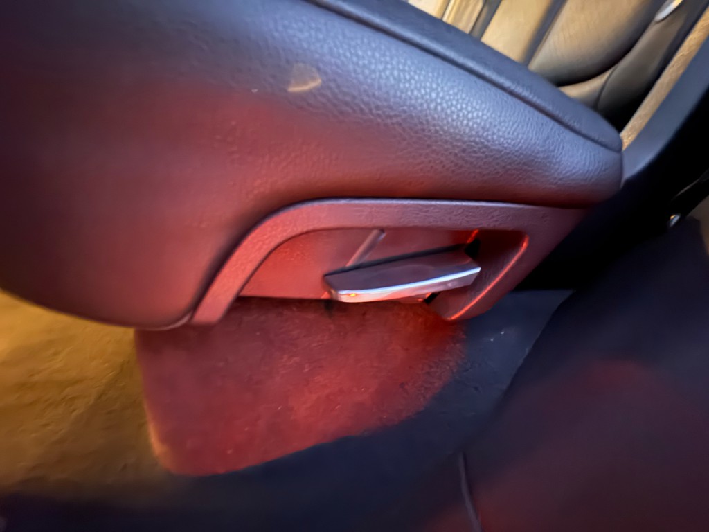 2013 Porsche Cayenne Image 49