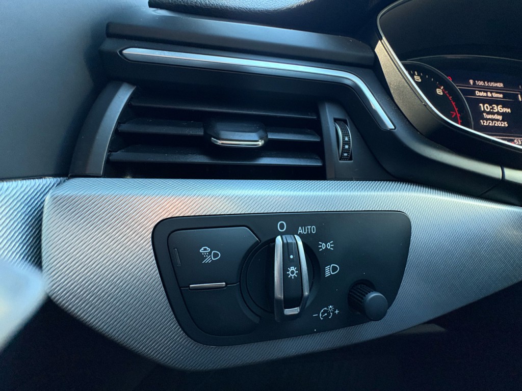 2018 Audi A4 Image 22