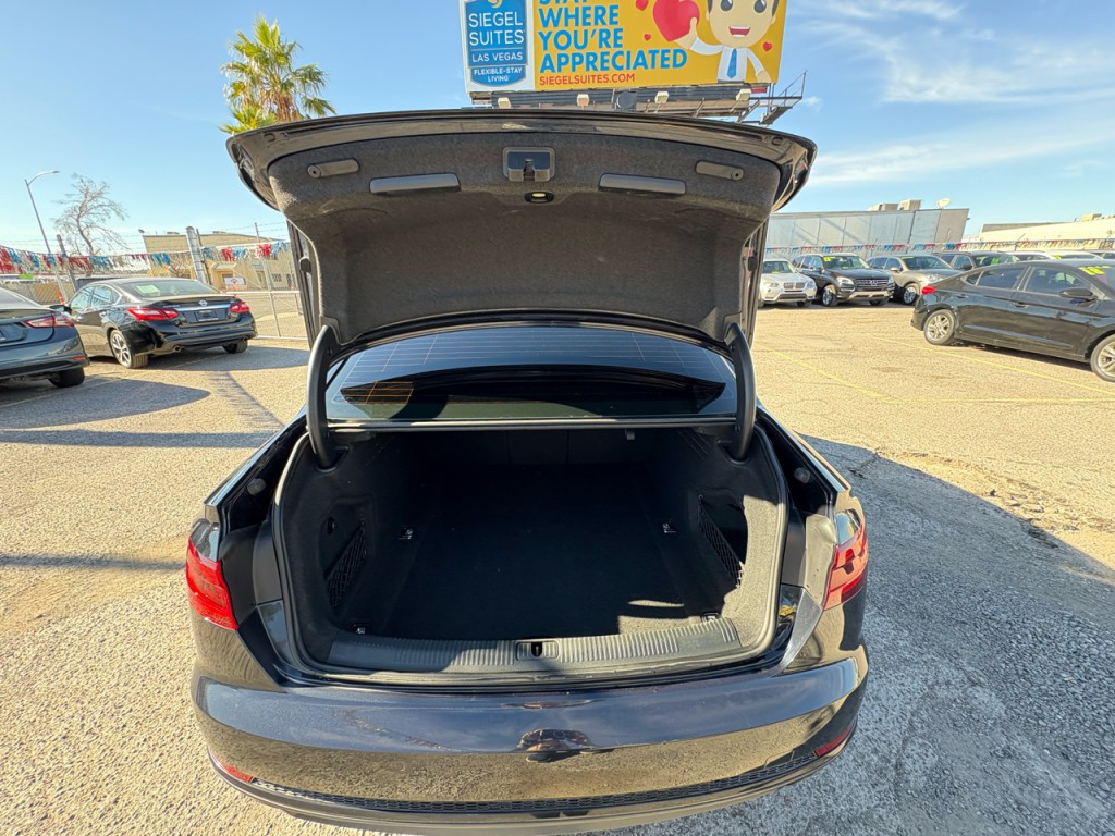 2018 Audi A4 Image 29