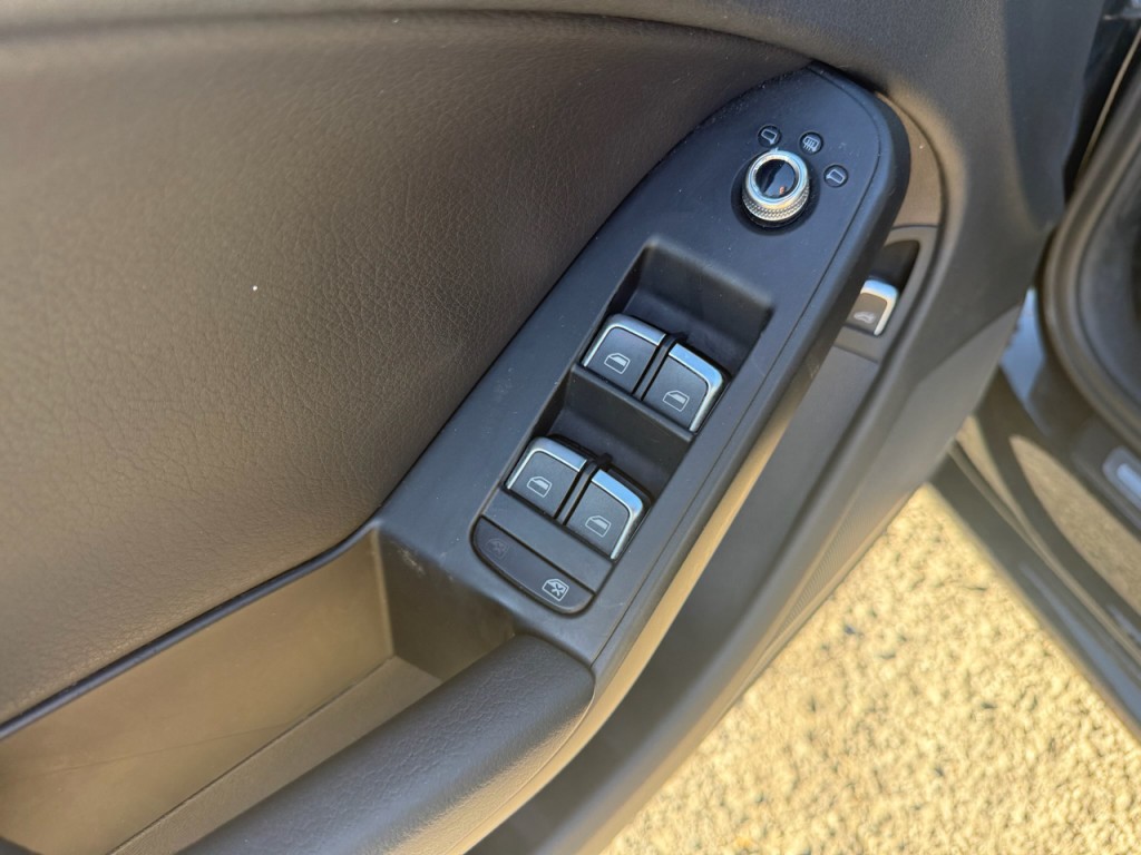 2014 Audi A4 Image 17