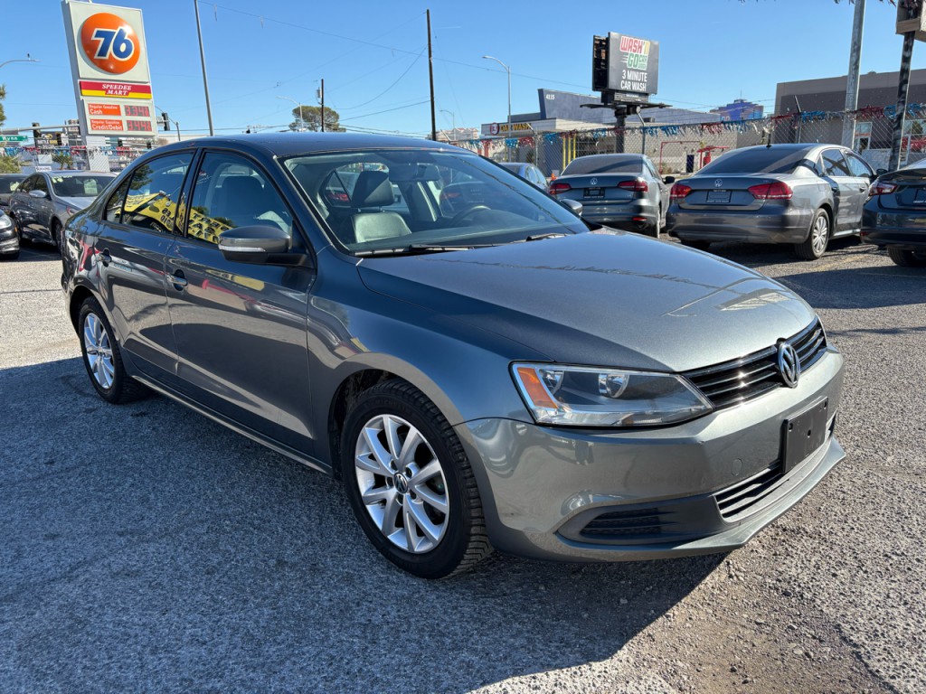 2012 Volkswagen Jetta Image 7