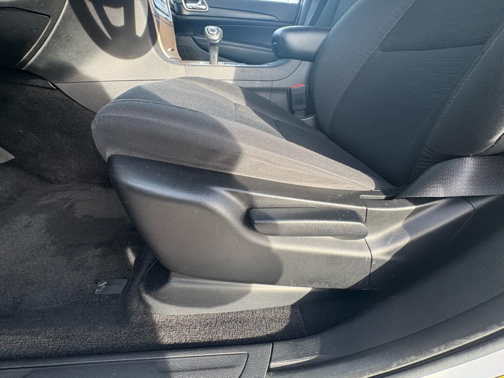 2014 Jeep Grand Cherokee Image 12