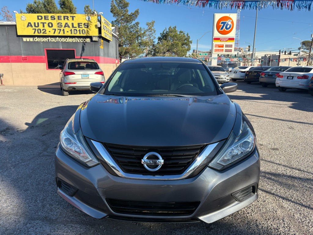 2017 Nissan Altima Image 8