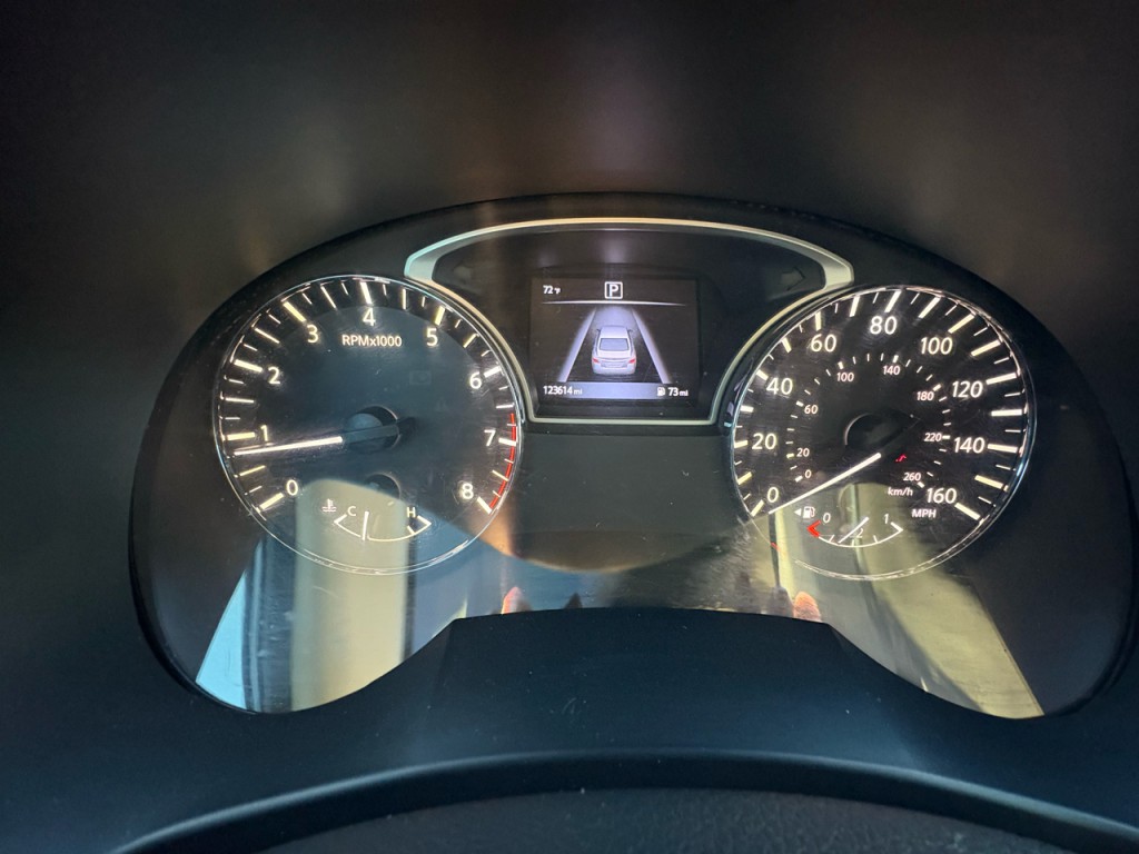 2017 Nissan Altima Image 15