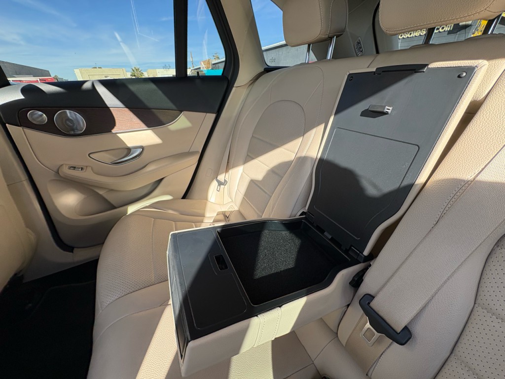 2019 Mercedes-Benz GLC-Class Image 31