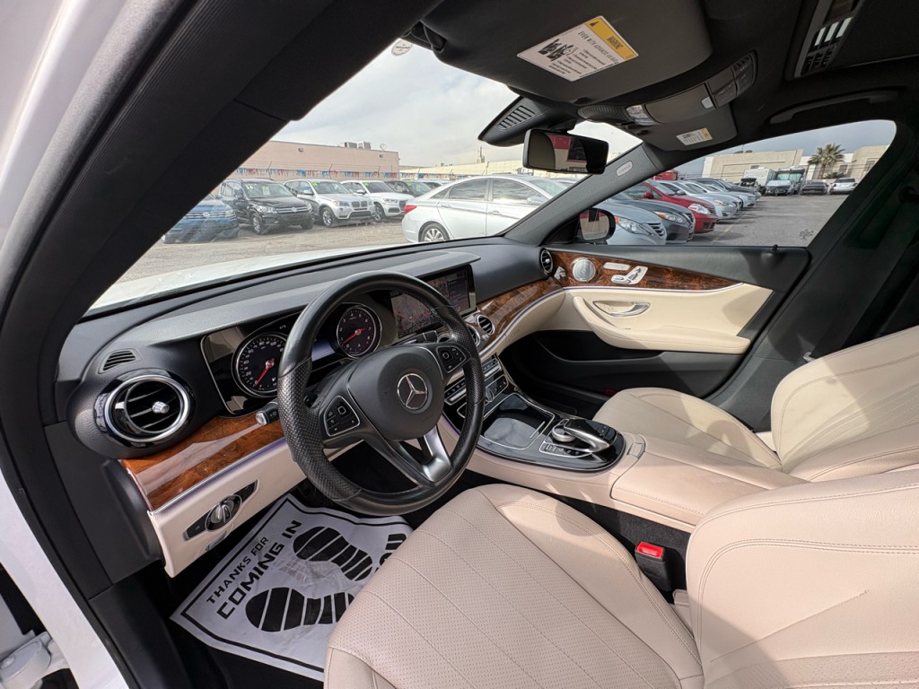 2017 Mercedes-Benz E-Class Image 12
