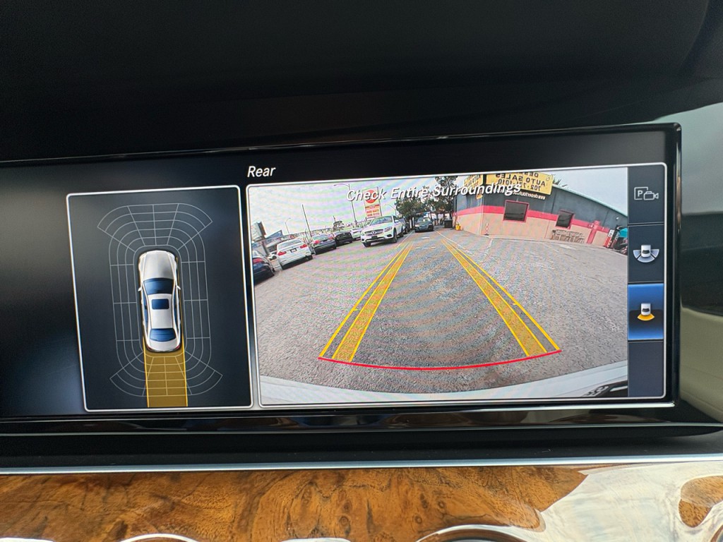 2017 Mercedes-Benz E-Class Image 22