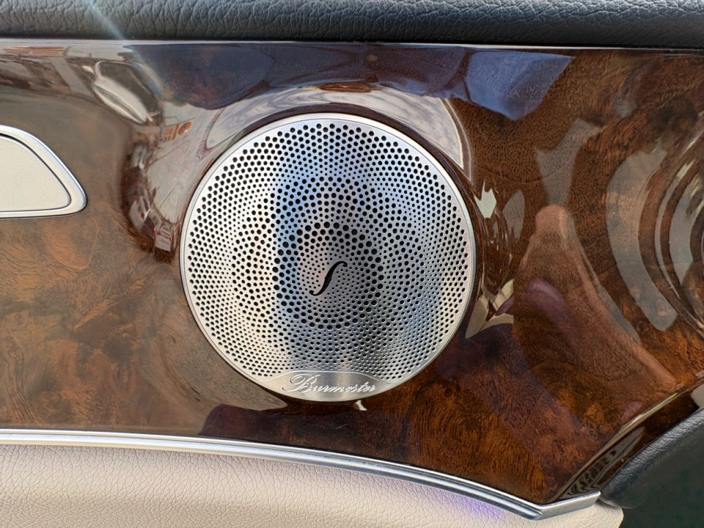 2017 Mercedes-Benz E-Class Image 26