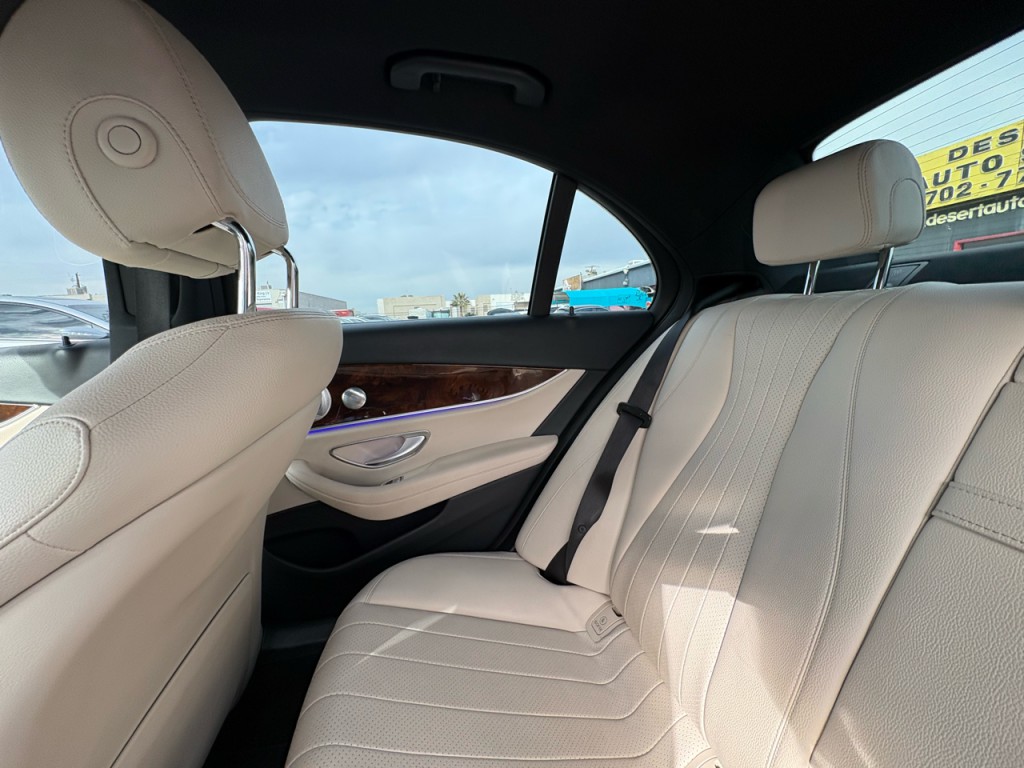 2017 Mercedes-Benz E-Class Image 32