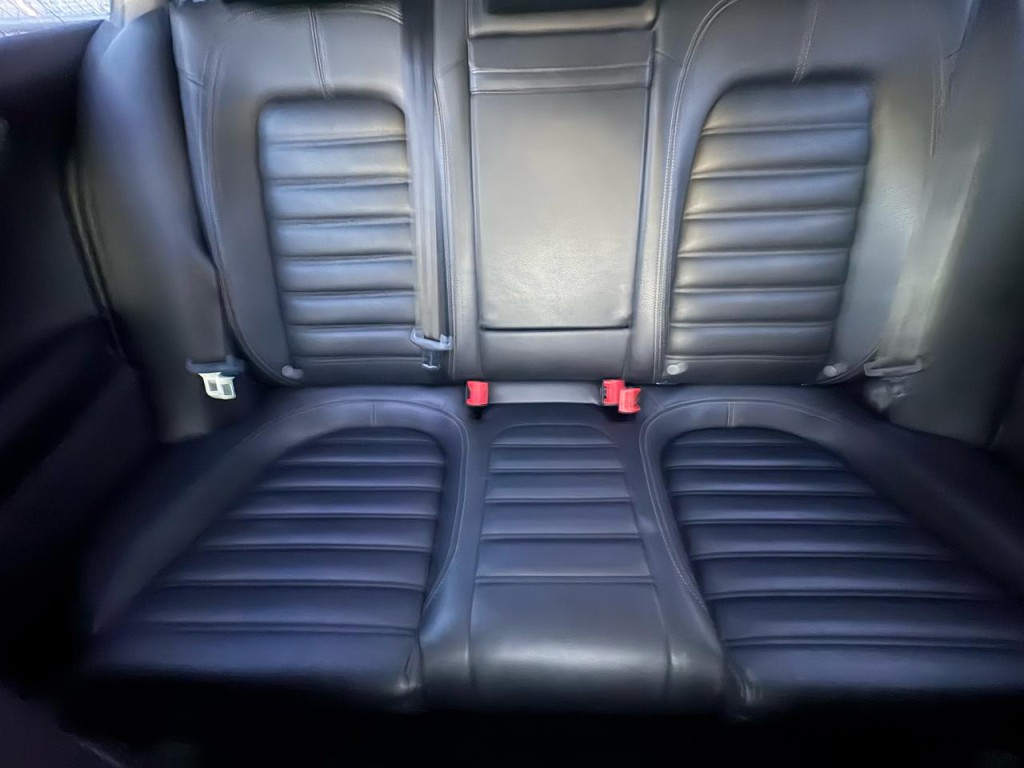 2015 Volkswagen CC Image 19