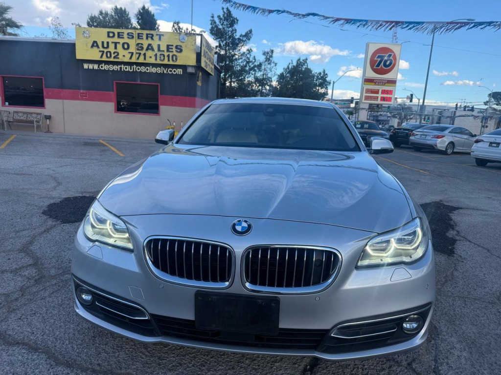 2016 BMW 5 Series Image 12