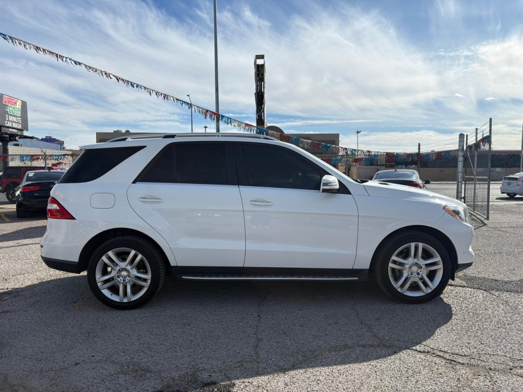 2015 Mercedes-Benz M-Class Image 3