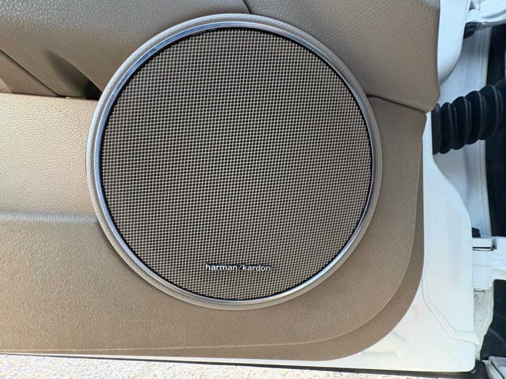 2012 Mercedes-Benz C-Class Image 15