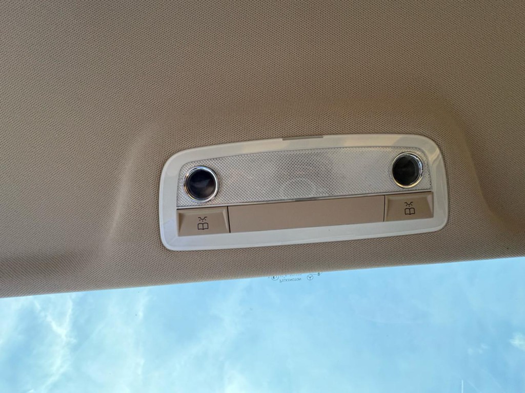 2012 Mercedes-Benz C-Class Image 36