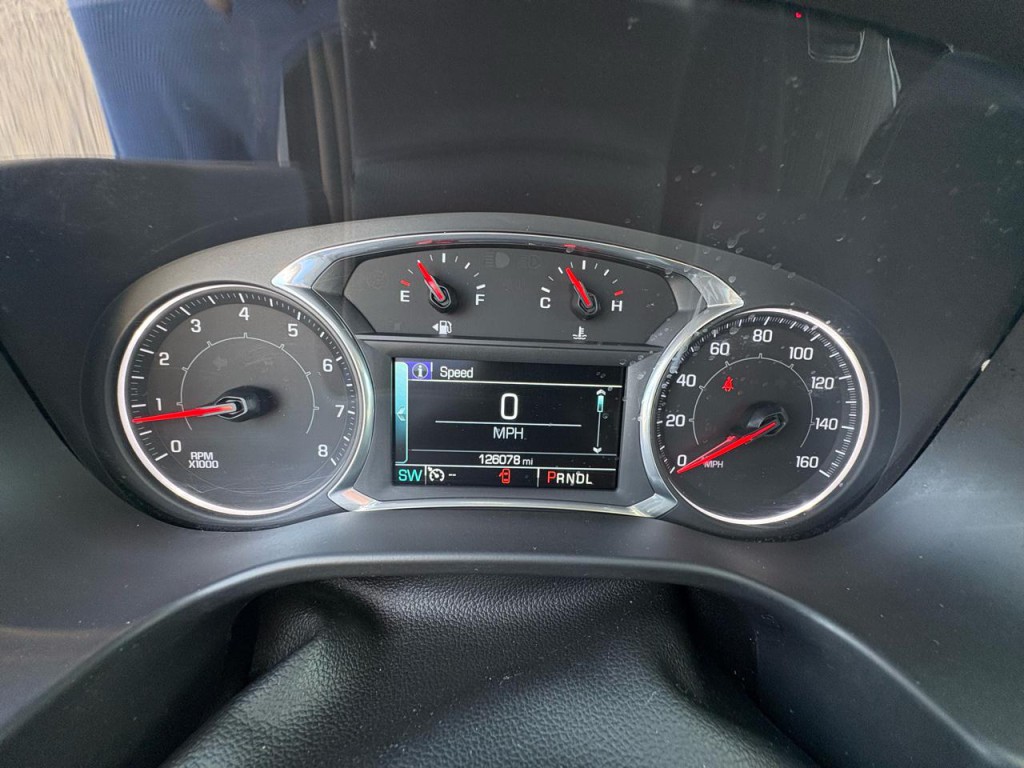 2017 GMC Acadia Image 16