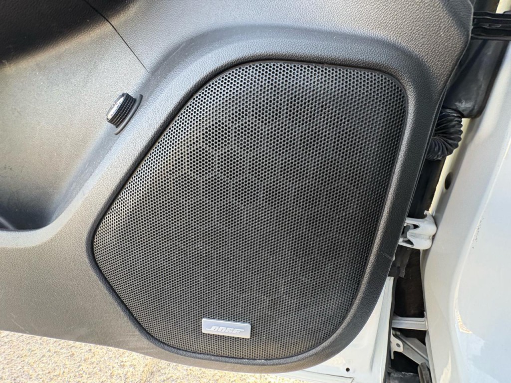 2017 GMC Acadia Image 18