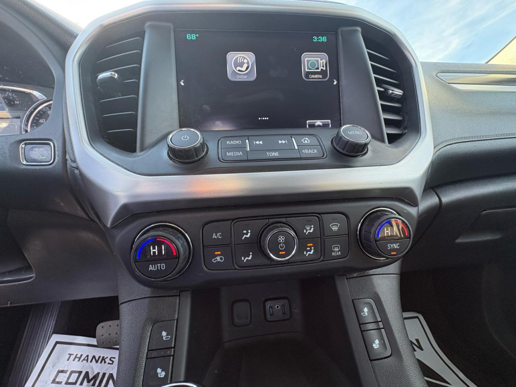 2017 GMC Acadia Image 19