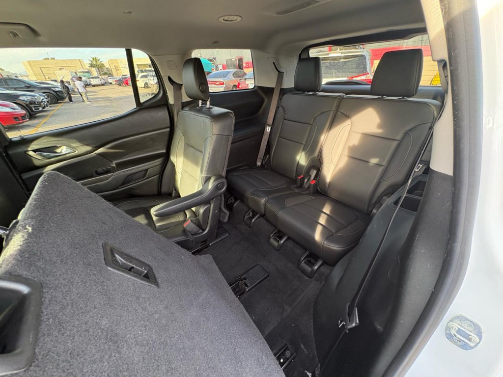 2017 GMC Acadia Image 29