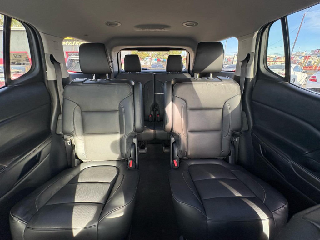 2017 GMC Acadia Image 26