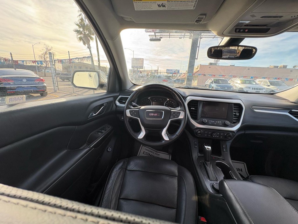 2017 GMC Acadia Image 36