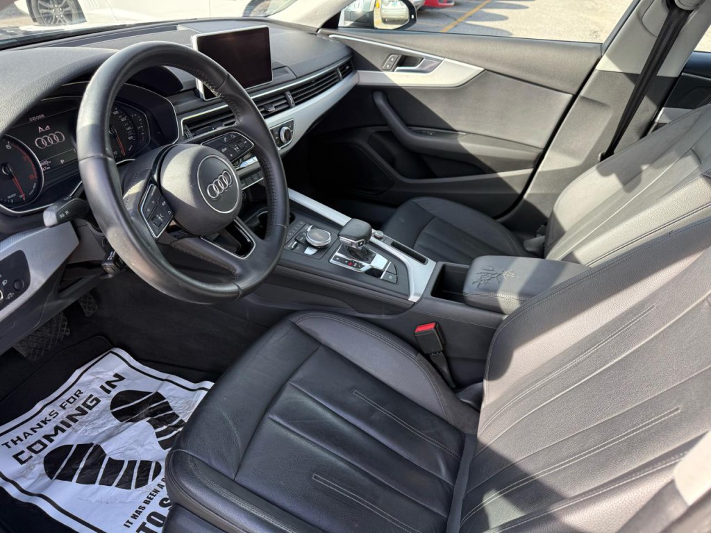 2017 Audi A4 Image 10