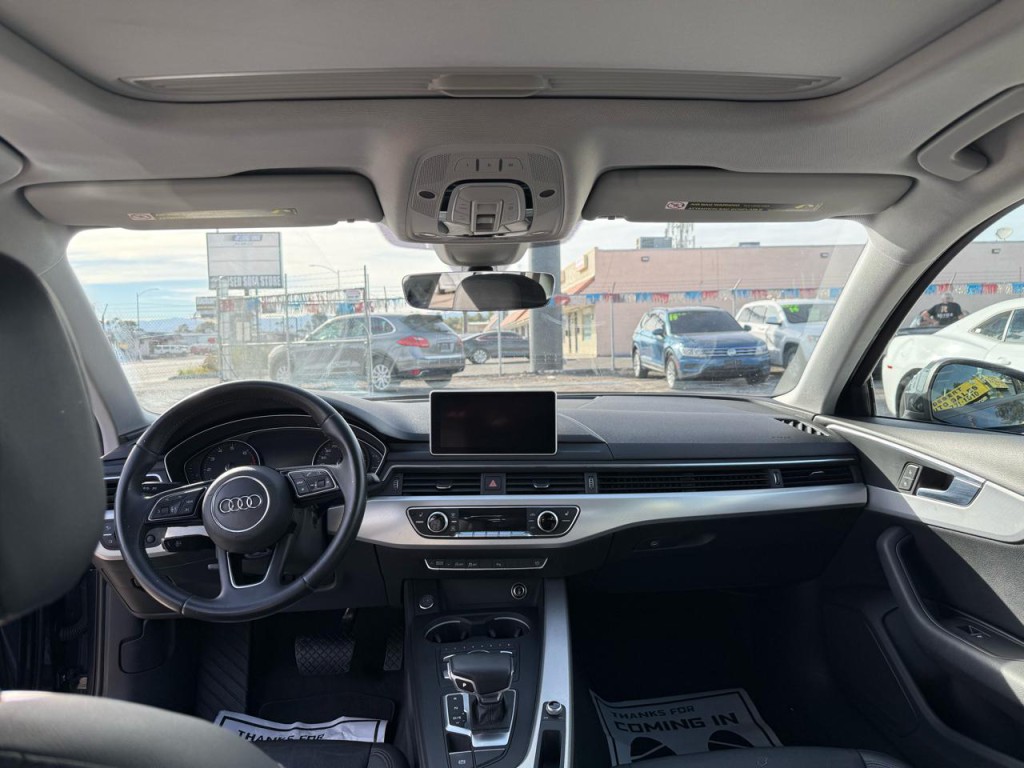 2017 Audi A4 Image 18
