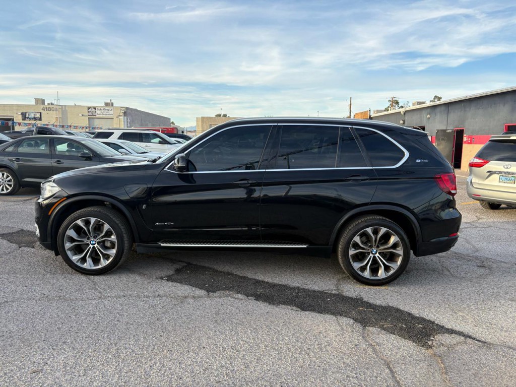 2017 BMW X5 Image 2