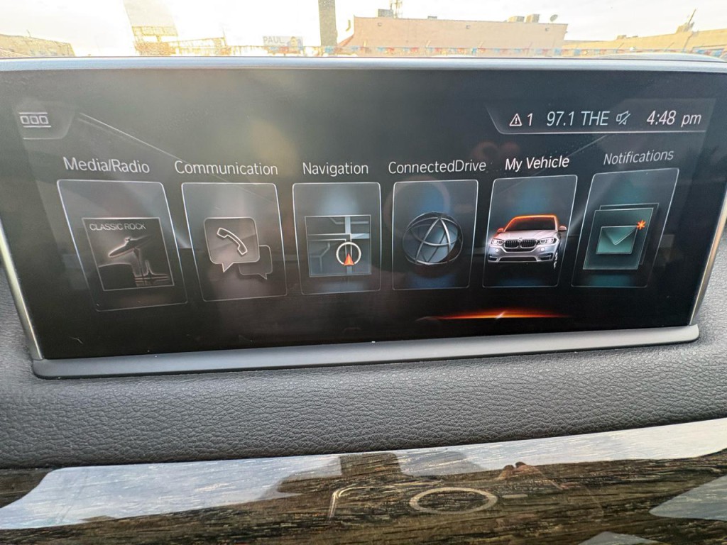 2017 BMW X5 Image 16