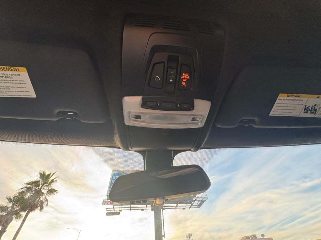 2017 BMW X5 Image 17